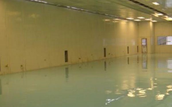 祁连自流平环氧地坪中涂